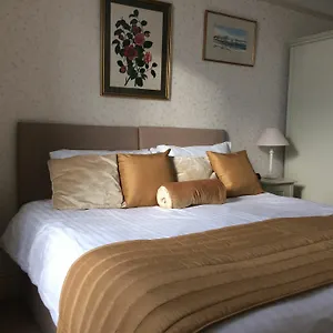 Guest house Milton House